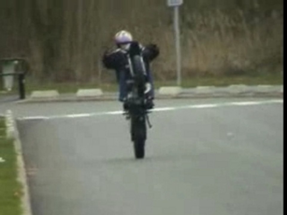 Stunt_D4S