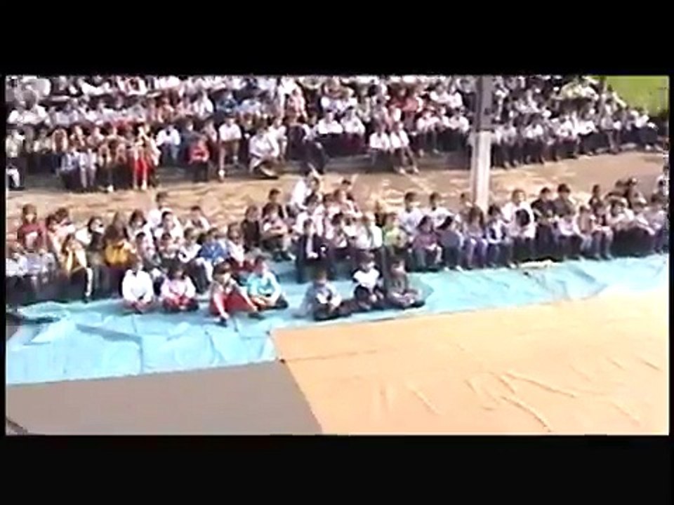 Na Rota do Comboio Cultural / Tracking the Cultural Convoy (Trailer)