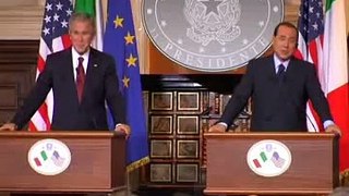 Bush a Roma. Berlusconi: «Sull'Iran sintonia totale»