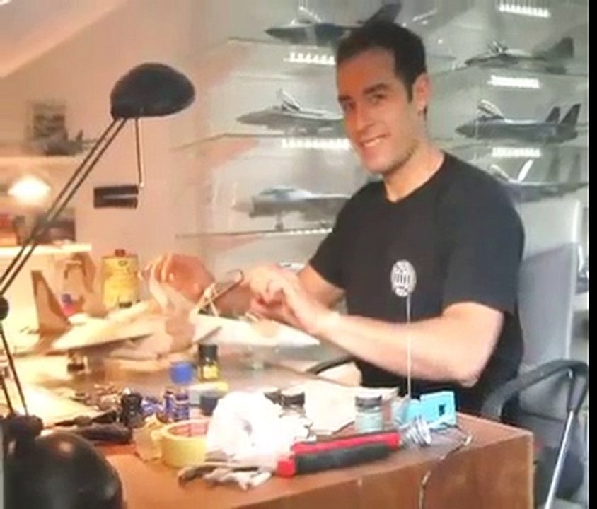 REVELL F-15 E Aggressor 1:32  ROLLOUT