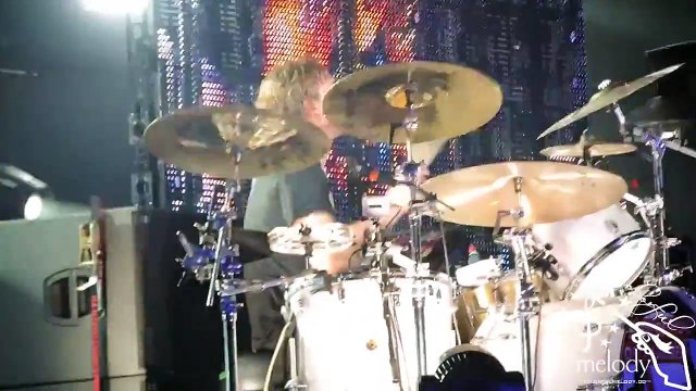 5 Seconds of Summer - Good Girls LIVE 9/7/15 in Virginia Beach