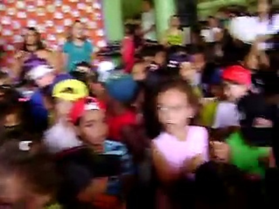 Tia Nilza e seus anjinhos apresentação-CEIC-09/2009