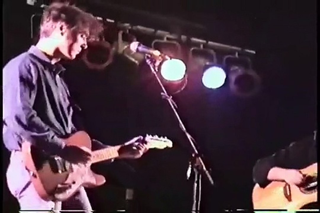 David Byrne sings his Spanish homework with Leon Gieco - "Solo Le Pido A Dios"