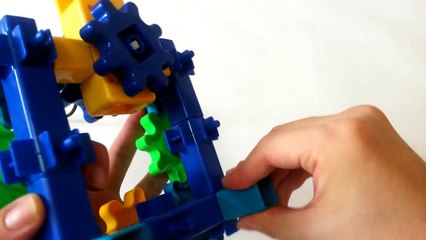 Video herunterladen: Gears! Gears! Gears! Dizzy Fun Land Building Set (디지 펀 랜드 빌딩 세트) Spin! 재미있는 장난감 juguete TOY 遊び