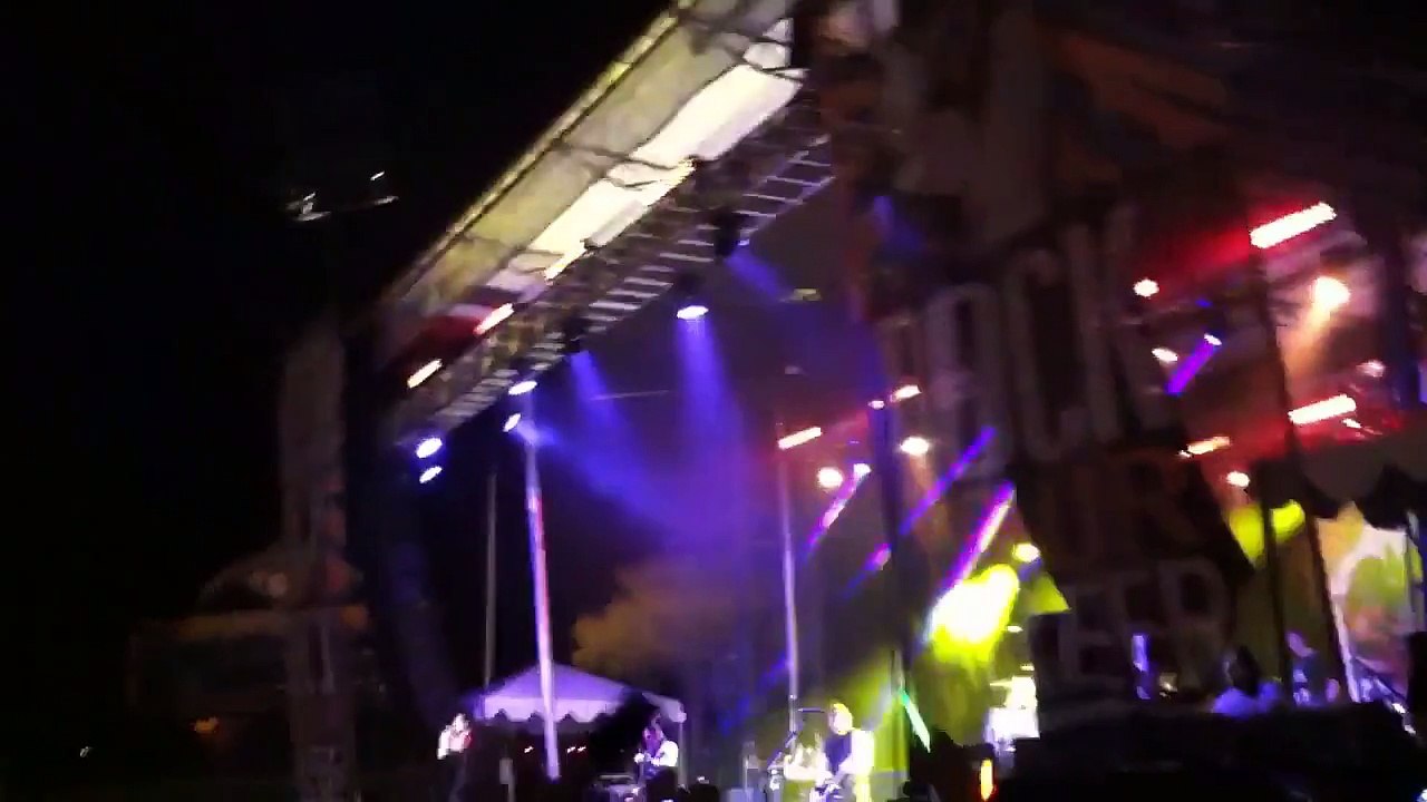 Three days grace animal i have become Kfma day 2015