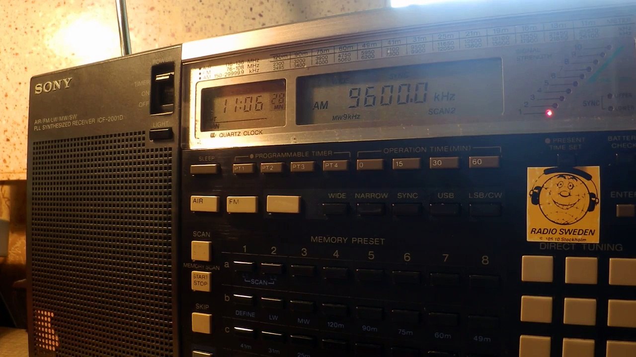 08 09 2015 UNIDentified station with Arabic music 1106 on 9600