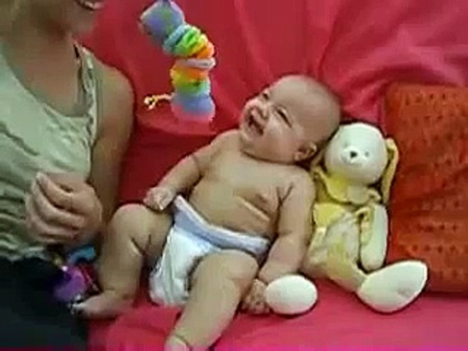 3 month old baby hysterically laughing at funny worm