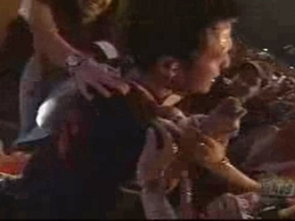 Sum 41 - Pain For Pleasure - LIVE