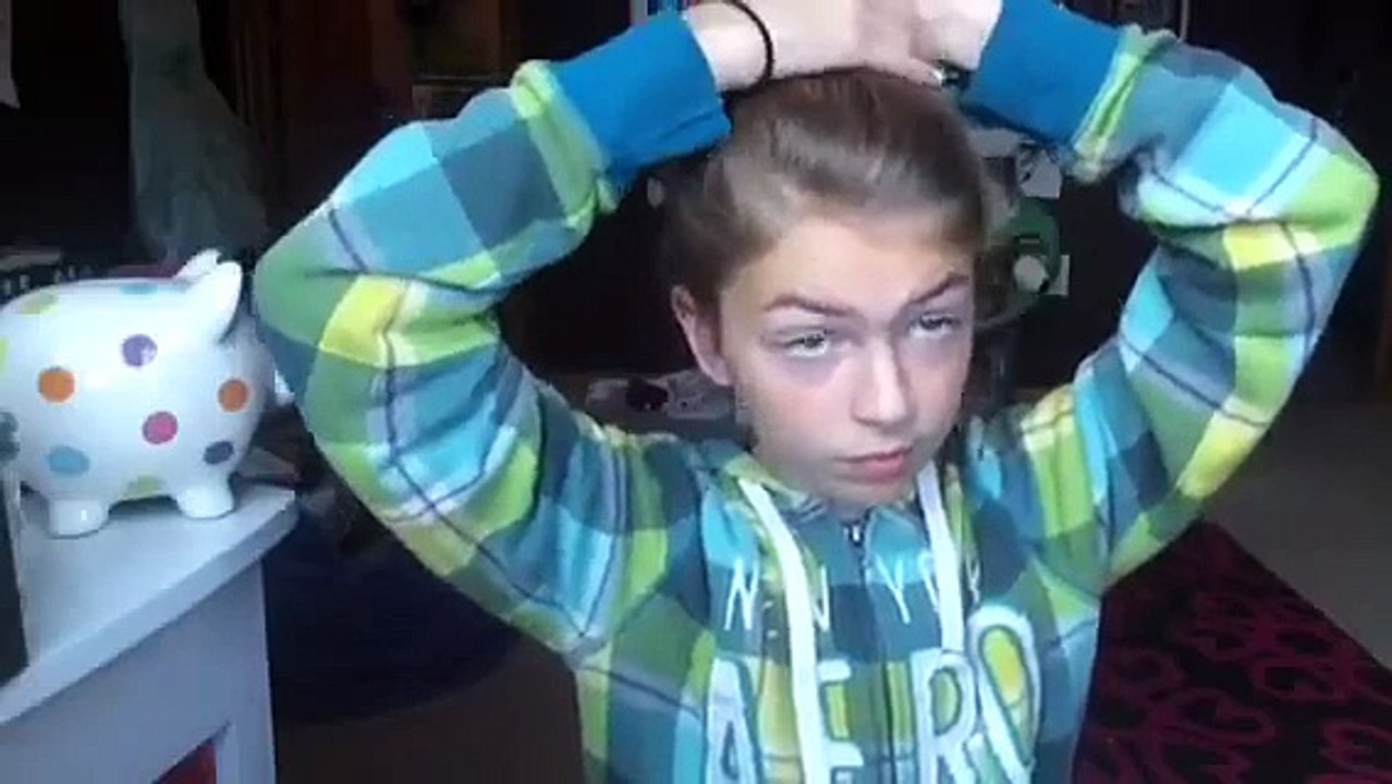 4 Easy, Heatless Hairstyles