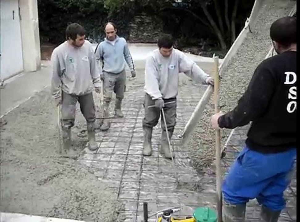 mise en oeuvre béton désactivé.AVI