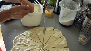 How to: cooking buns tutorial (preparing the dough)