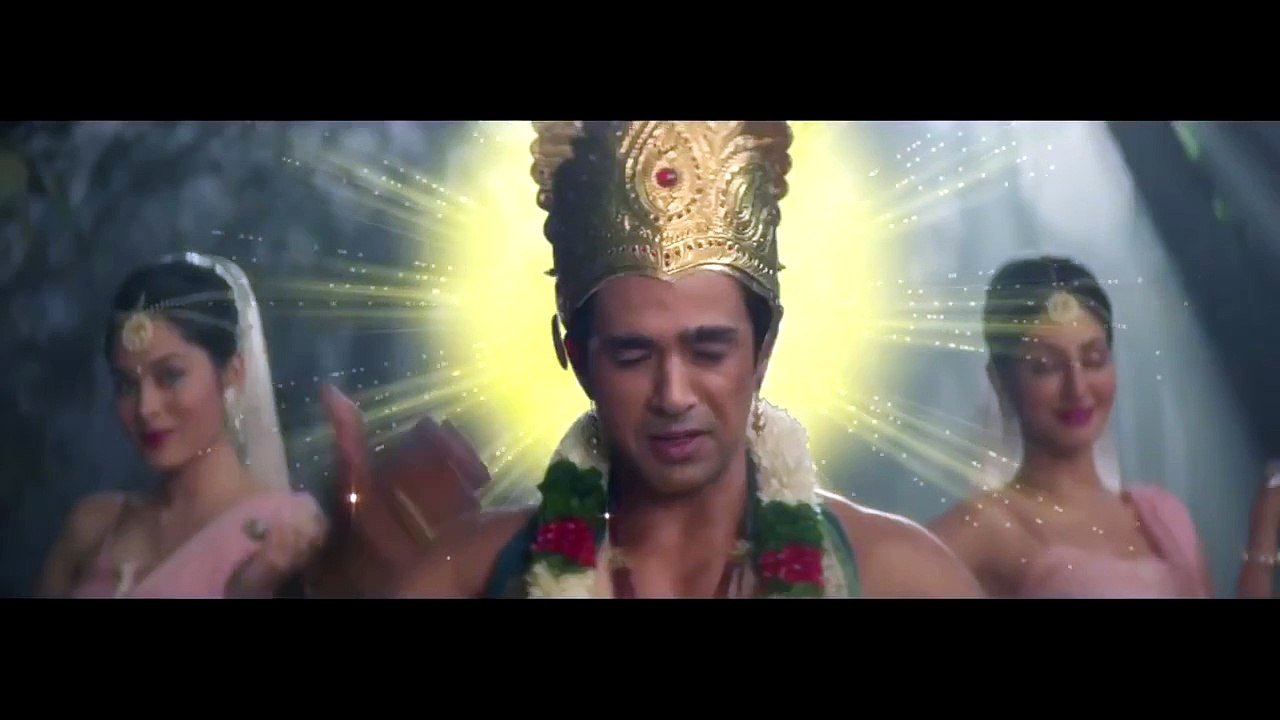 Scotch-Brite® Scrub Pad with Stain Cutters which helps it lasts longer*