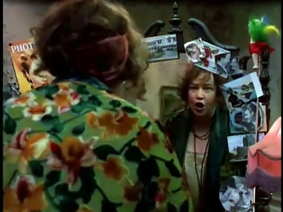 Annie (1999) - Part 4/10