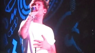 Louis Tomlinson Live Close Up - One Direction OTRA Pittsburgh