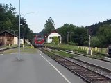 Wies-Eibiswald, koncová stanice trati GKB a příjezd vlaku (s patrovými vozy) z Grazu