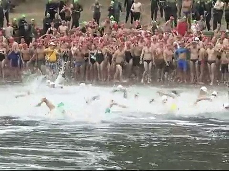 Part 3-1 of RCP Tiburon Mile 2007 on Fox Sports News
