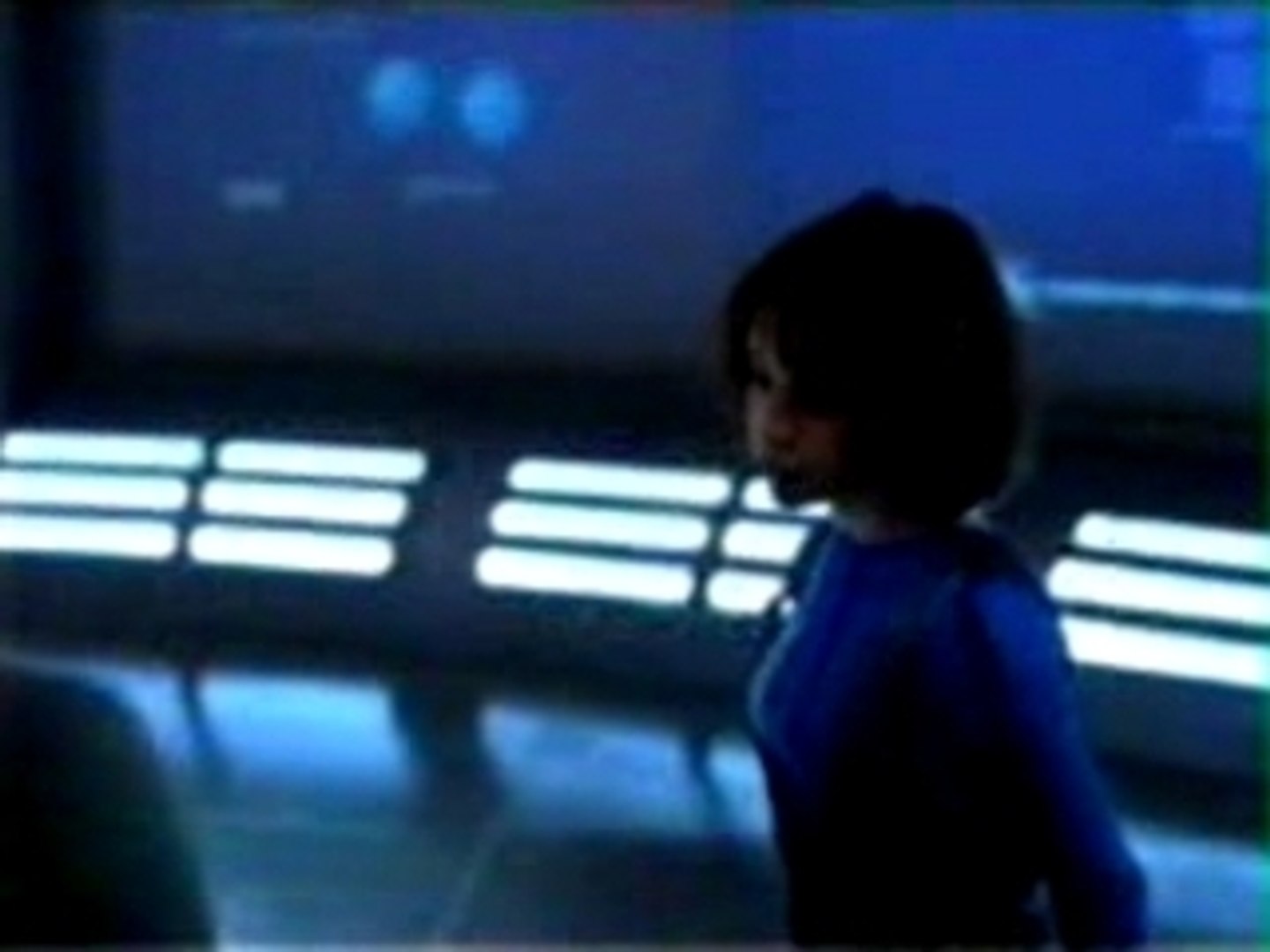 Lacey Chabert Lost In Space Hot