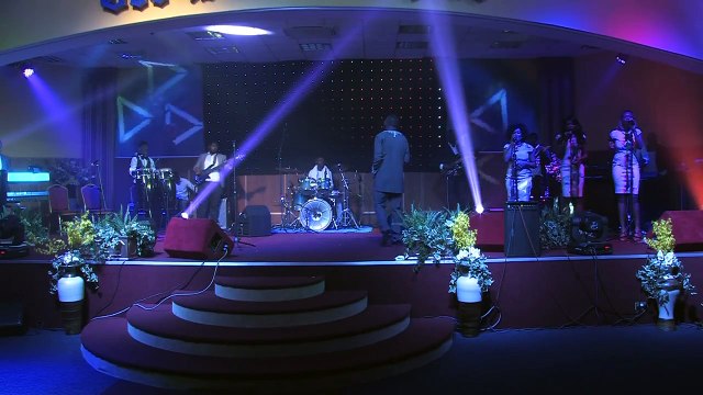 Congolese Gospel Artist - Daniel Idikayi Live in London - Going Higher Album