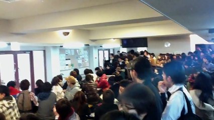 2012.1.24 立命館大学 以学館 レポート締め切り4分前の様子（以学館ダッシュ