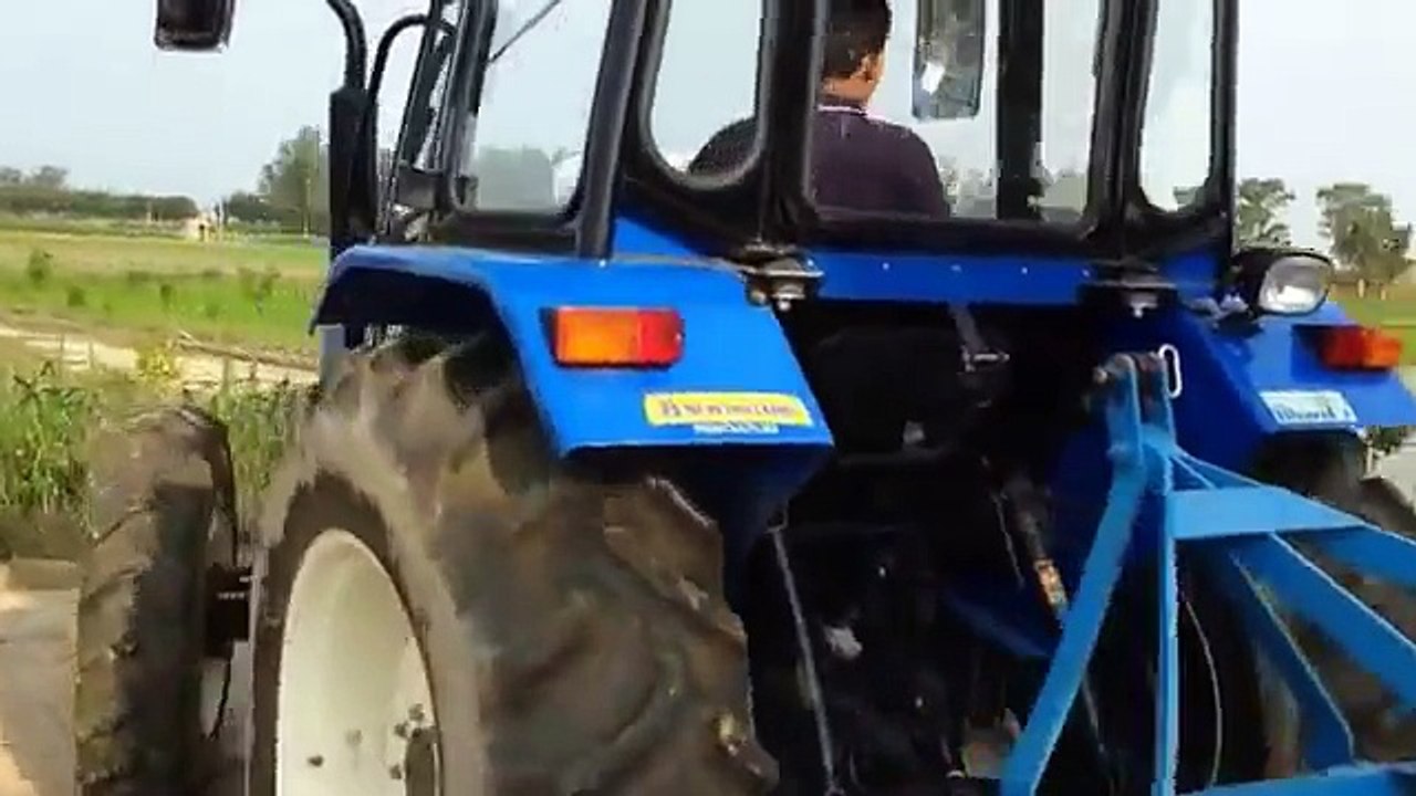 New Holland 6500 4WD AC  in Sandhu Farms Sakkanwali