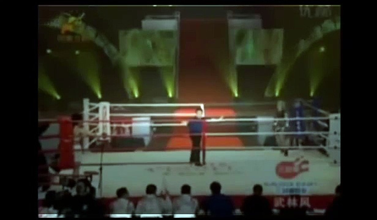 Chinese vs Japanese Girl Epic Fighting (Kick Boxing) 2.