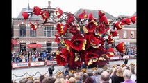 Dutch town use thousands of Dahlias to create floats for their Van Gogh-themed flower festival