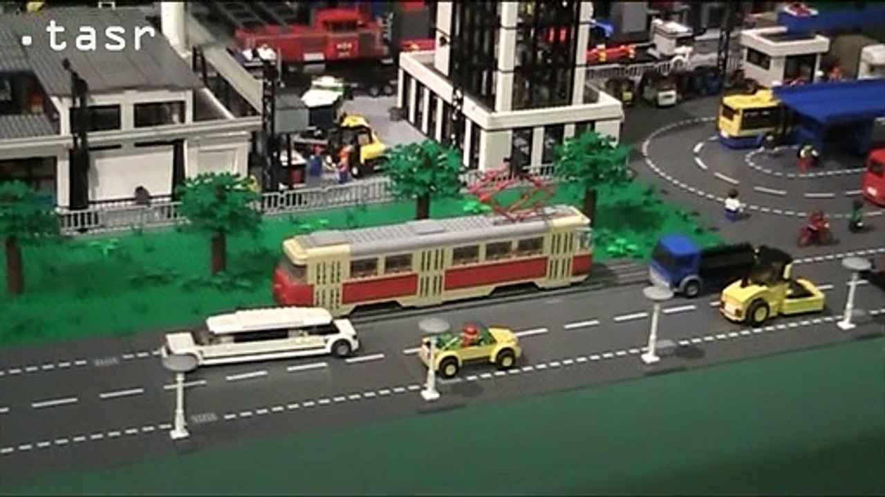 Výstava vo Východoslovenskom múzeu približuje svet lego hračiek 