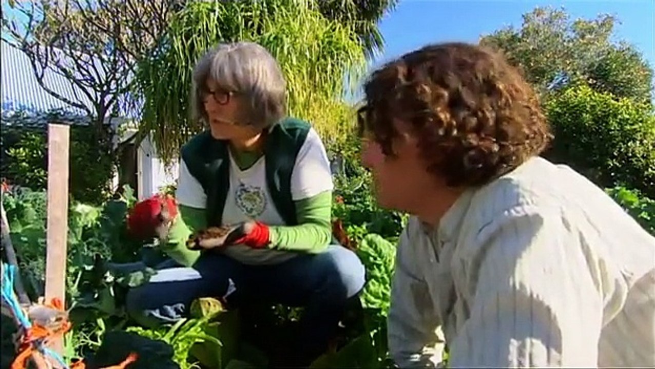 Sue Hartley on Gardening Australia - July 2011