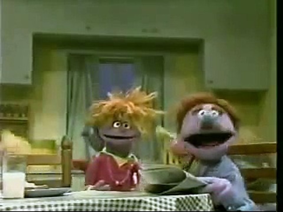 Classic Sesame Street - Kids Just Love to Brush