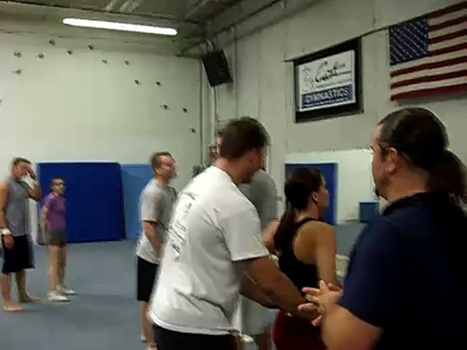 Toss Cupie hands Full Around Cupie