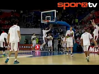 Anadolu Efes tam yol ileri...