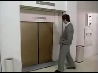 Japanese elevator prank