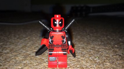 Dead pool dancing (Lego stop motion)