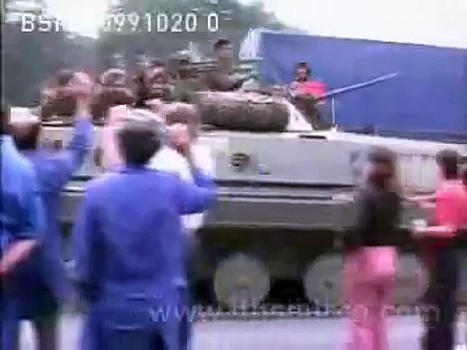 JNA ide kroz Beograd da oslobodi blokirane kasarne u Hrvatskoj, septembar 1991. godine