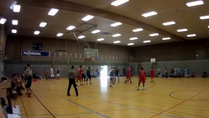 L'énorme alley-oop poster de Brandon-Matano