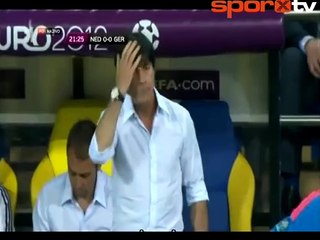 Şakacı Löw iş başında!