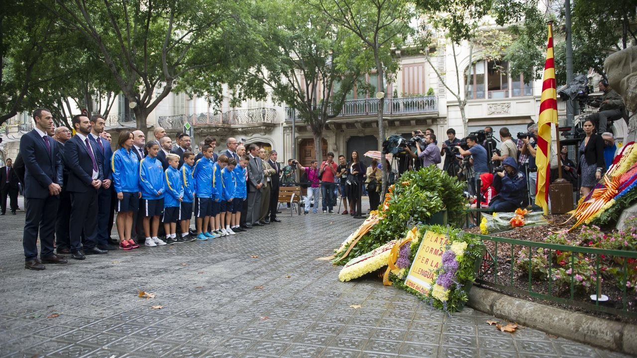 El FCB celebra la Diada Nacional de Catalunya [CAST]