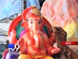 Mumbai: Meet the man behind beautiful eco-friendly Ganesh idols - Tv9 Gujarati