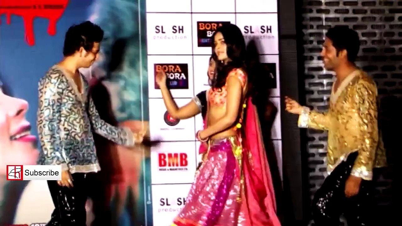 Bollywood Hot Actress "Mallika Sherawat" to play Aamir Khan's WIFE in Dangal!! | Bollywood News