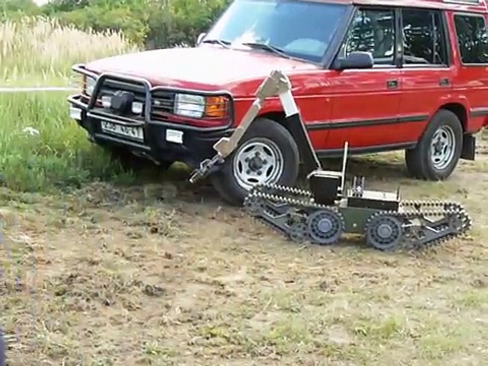 Pyrotechnický robot teleMax / bomb disposal robot teleMax