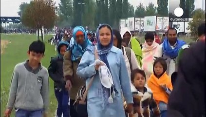 Австрийские власти заблокировали шоссе на границе с Венгрией