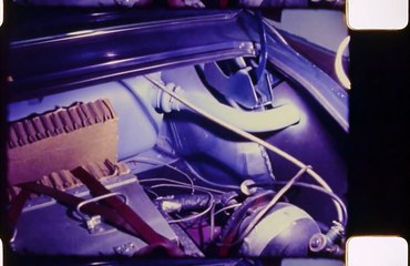 Peugeot 504 Crash Test - 1980