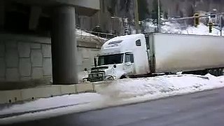 White freightliner