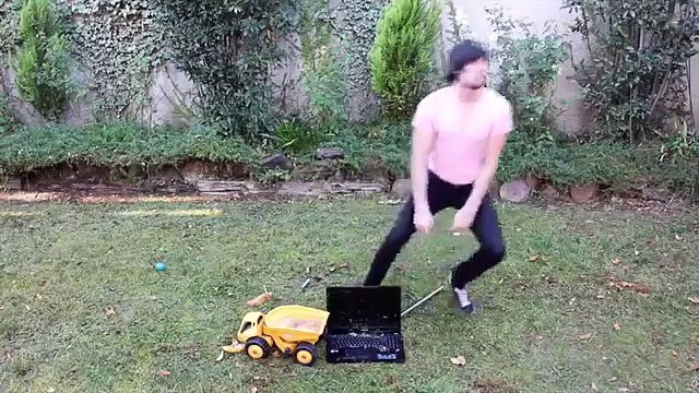 HOLA SOY GERMAN 10 MANERAS DE DESTRUIR TU COMPUTADOR 2 | JuegaGerman low