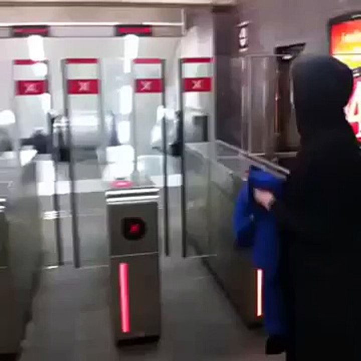 Bu Bayan i Biliyor