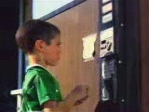 Pepsi Vs Coca Cola - Banned Commercial