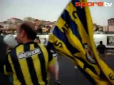 Polisten Fenerbahçe taraftarına müdahale | O anlar! (Amatör Çekim) (Bölüm 1)