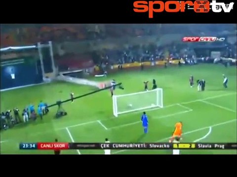 Recep Tayyip Erdoğan açılış maçında şov yaptı!