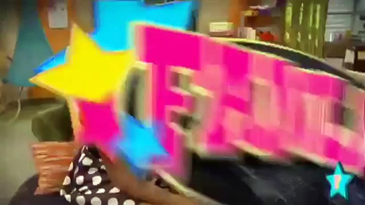 Keke Palmer and Willow Smith Sing SpongeBob Squarepants