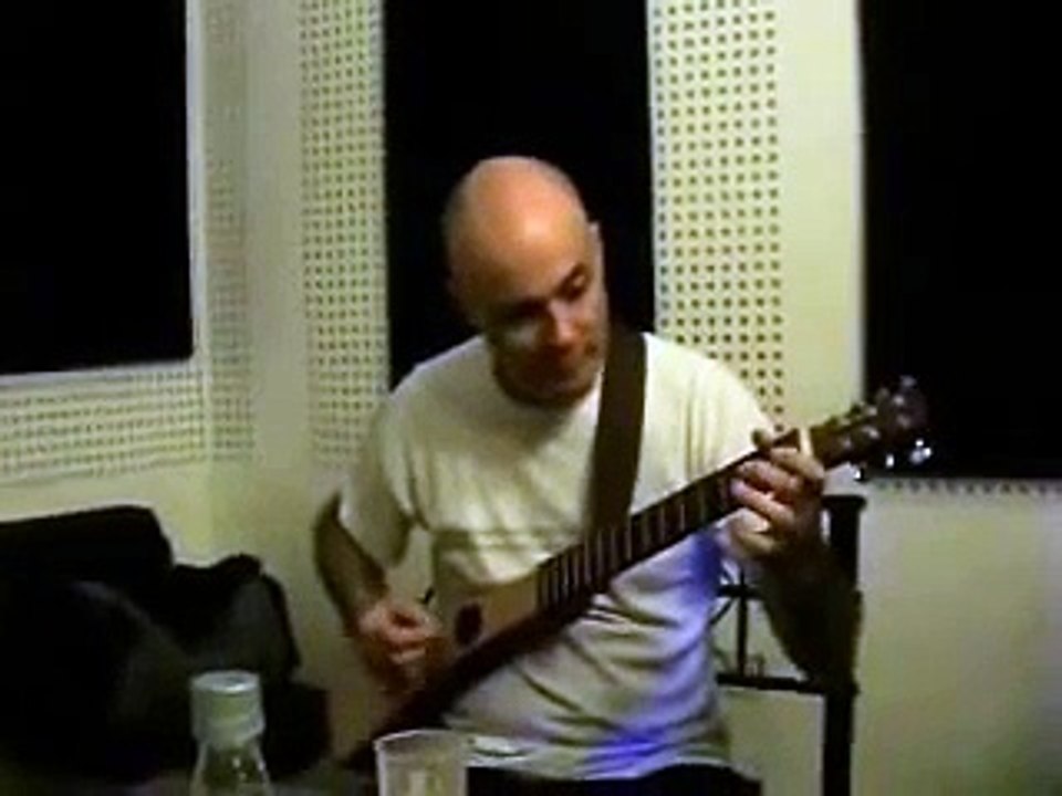 JAF 2012 - El Guitarrista del Tren a Quilmes.wmv